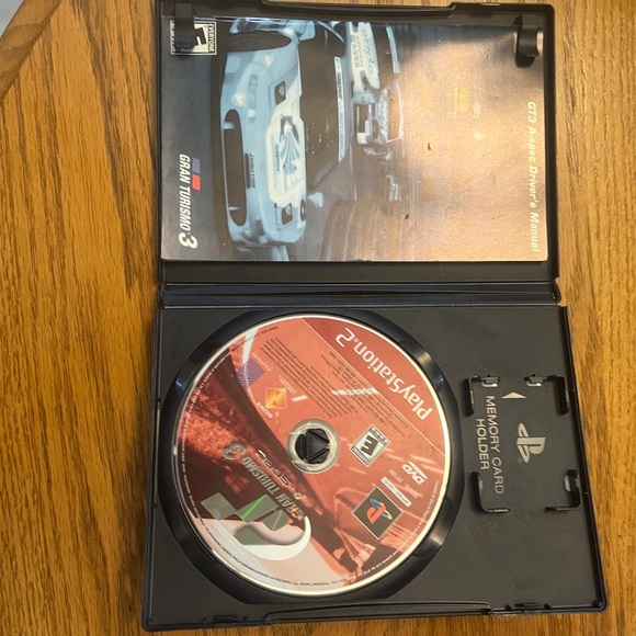 PS2 Gran Turismo 3 in great condition - Picture 2 of 2
